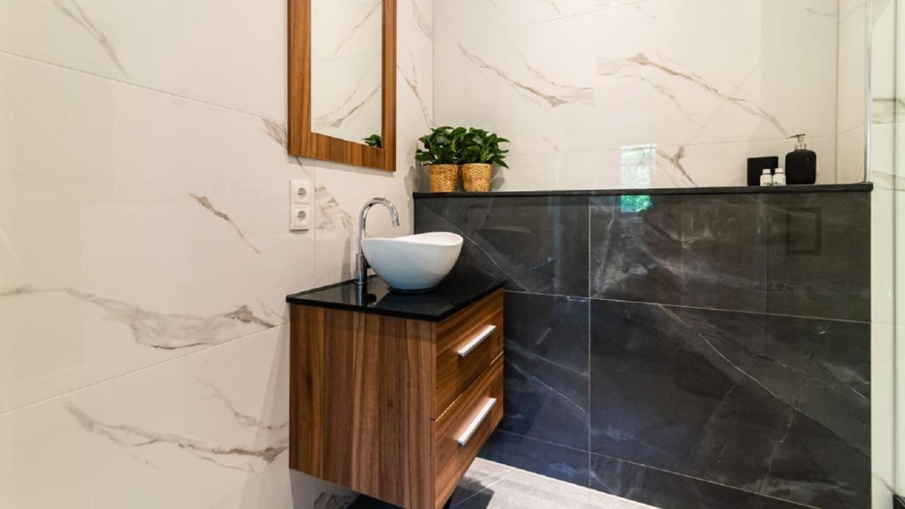B&B Zilverstad Huisje De Veerpoort Schoonhoven Exteriör bild